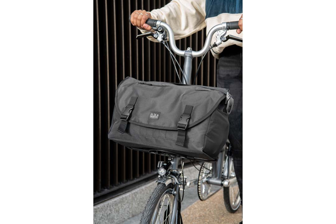 チ*太様 Brompton Messenger Bag 23L Messenger Bag 23L Black